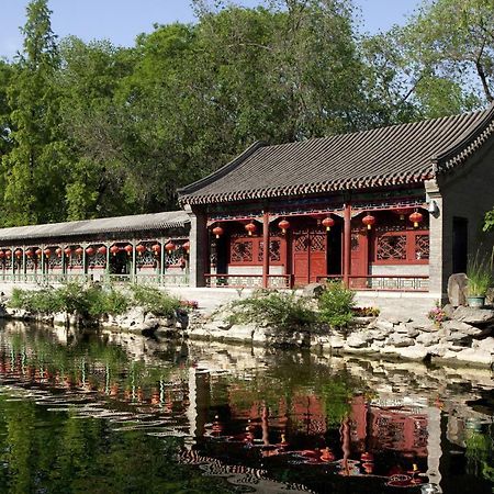Nostalgia Hotel Near Prince Gong'S Mansion- Beihai Park, Tian'Anmen Square, Nanluoguxiang Hutong, Huguosi Hutong Snack Street, 5 Minutes Walk Away From Ping'Anli Subway Station, Free Ice Cream And Laundry Service,English Communication Well Peking Exterior foto
